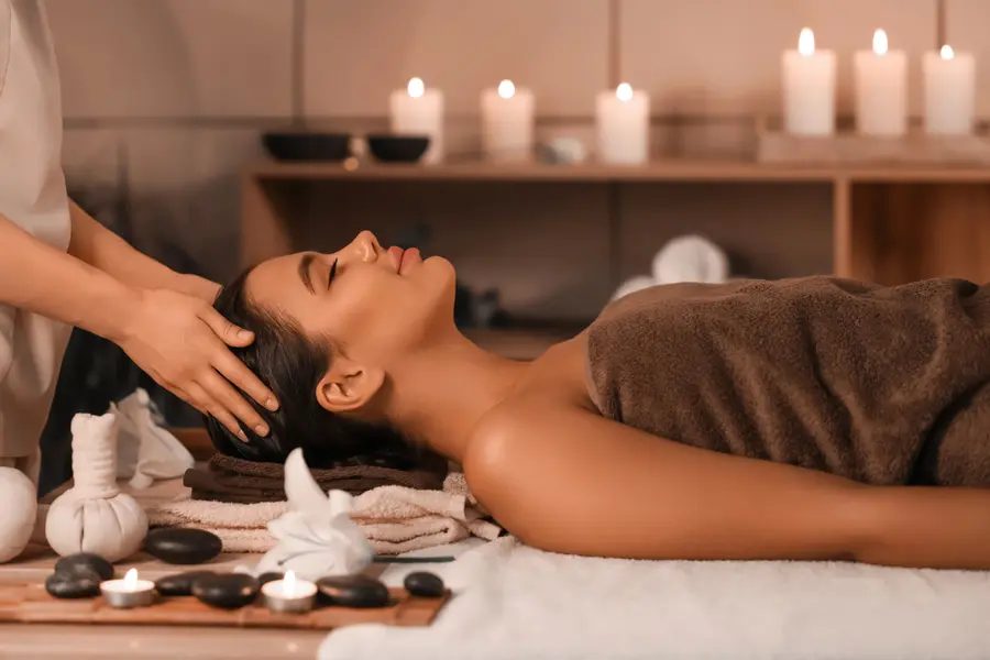 Массаж в спа-салоне | Спа-отель «Лайф»